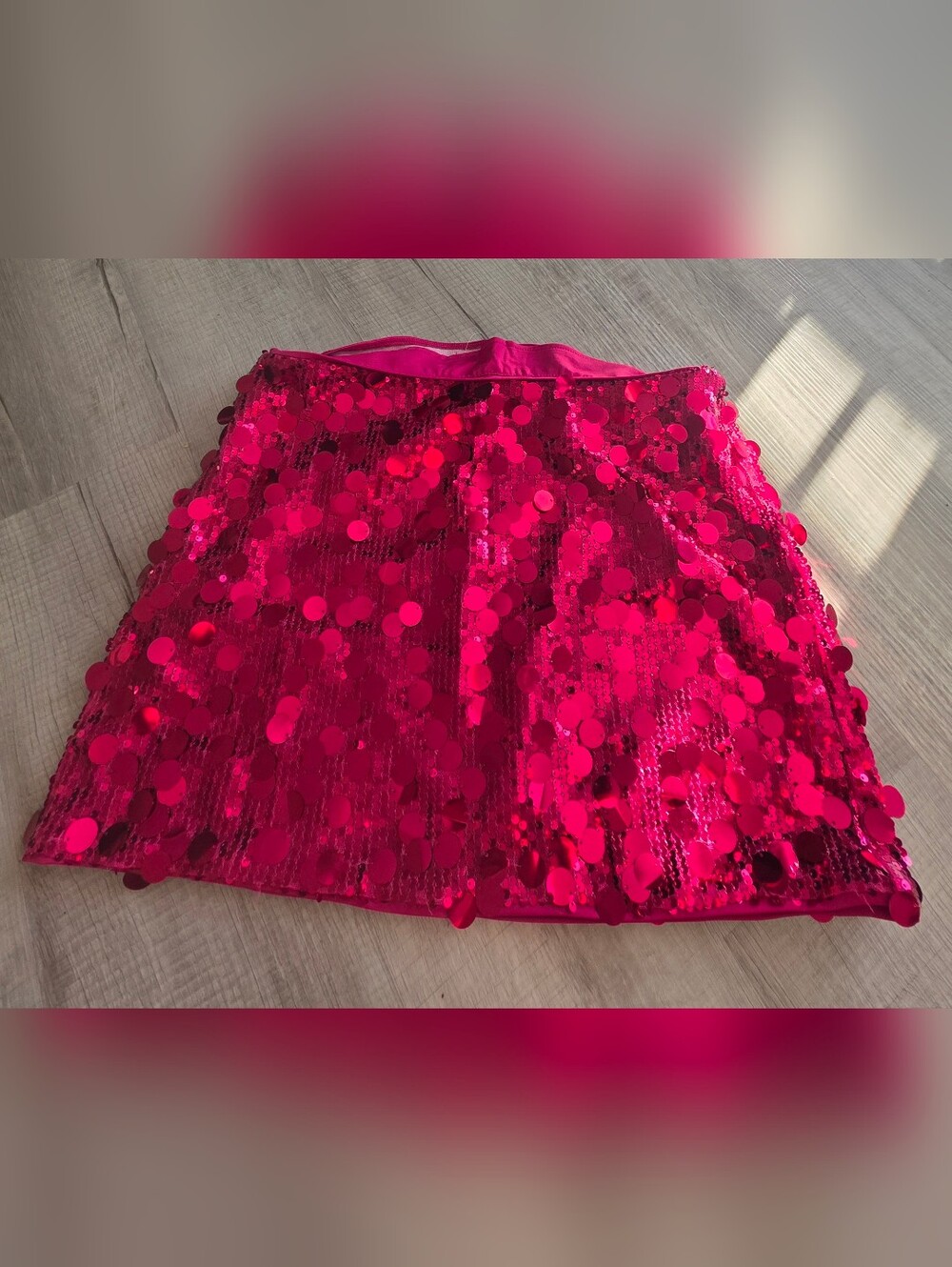 Cider Fuchsia Sequin Mini Skirt - Picture 2 of 4